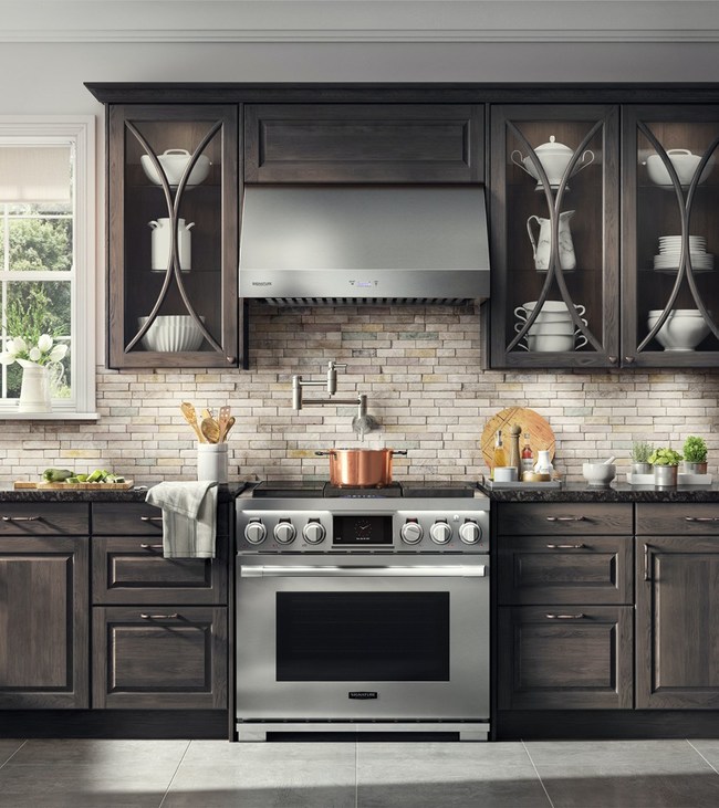 Signature Kitchen Suite's 36-in Duel-Fuel Pro Range with Sous Vide and Induction cooktop