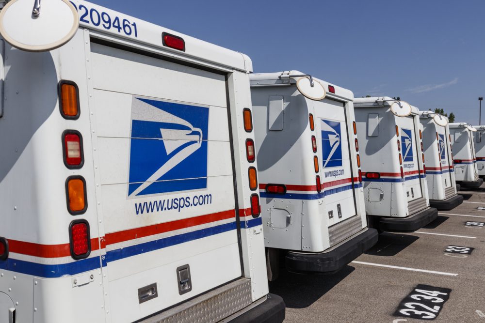 USPS Will Only Buy Electric Vehicles Starting in 2026 