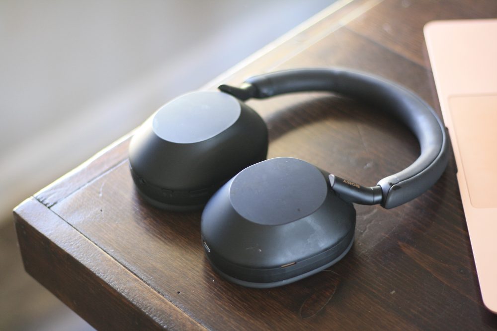 Unboxed: Sony Noise-Cancelling WH-1000XM5 Headphones
